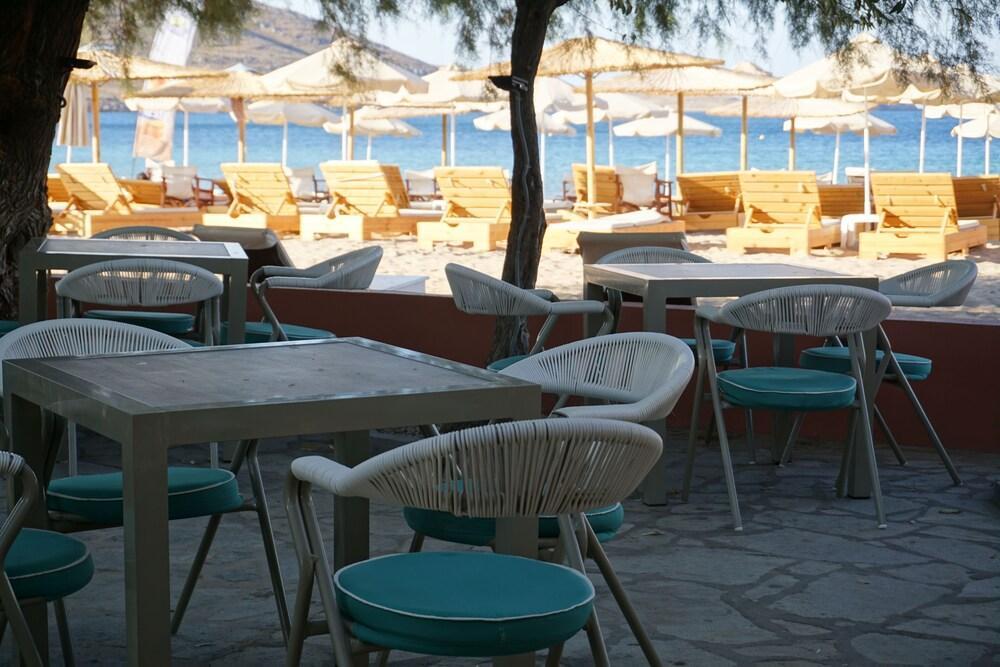 Platy Beach Hotel ภายนอก รูปภาพ